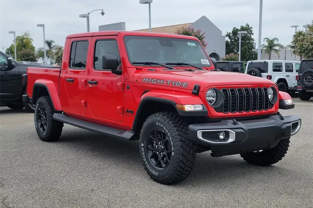 2025 Jeep Gladiator Sport photo 1