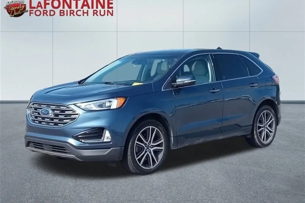 2019 Ford Edge Titanium photo 1