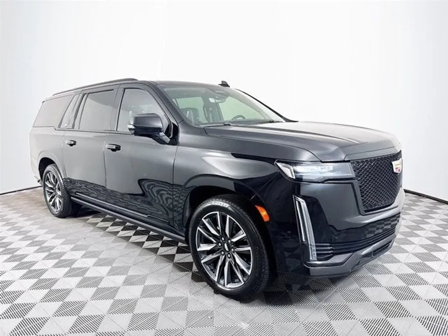 2021 Cadillac Escalade ESV Sport Platinum photo 1
