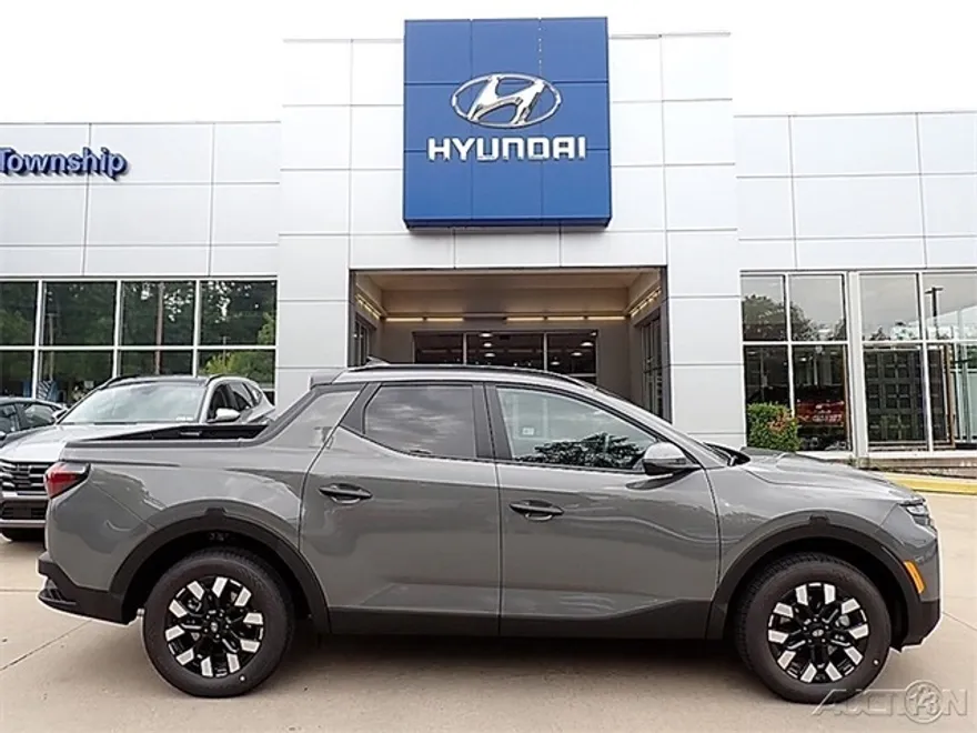 2026 Hyundai Santa Cruz SEL photo 1