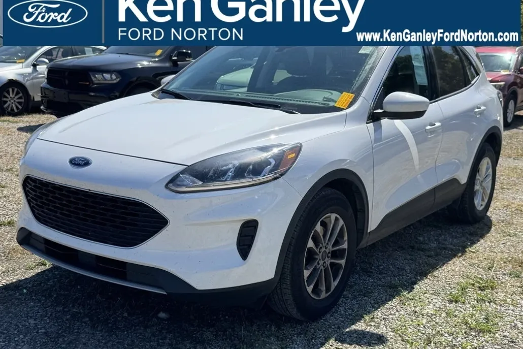 2021 Ford Escape SE photo 1