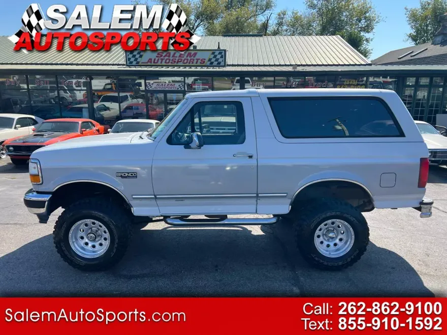 1996 Ford Bronco photo 1