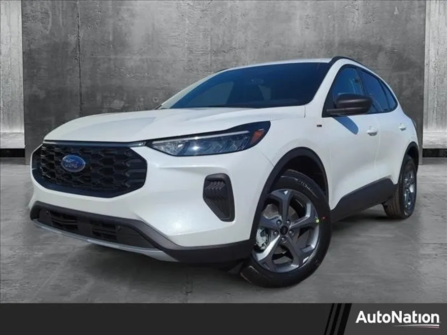 2025 Ford Escape ST-Line photo 1