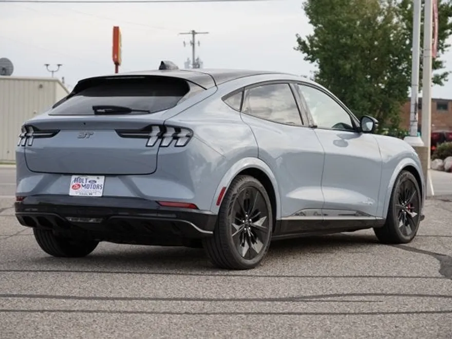 2025 Ford Mustang Mach-E GT photo 1