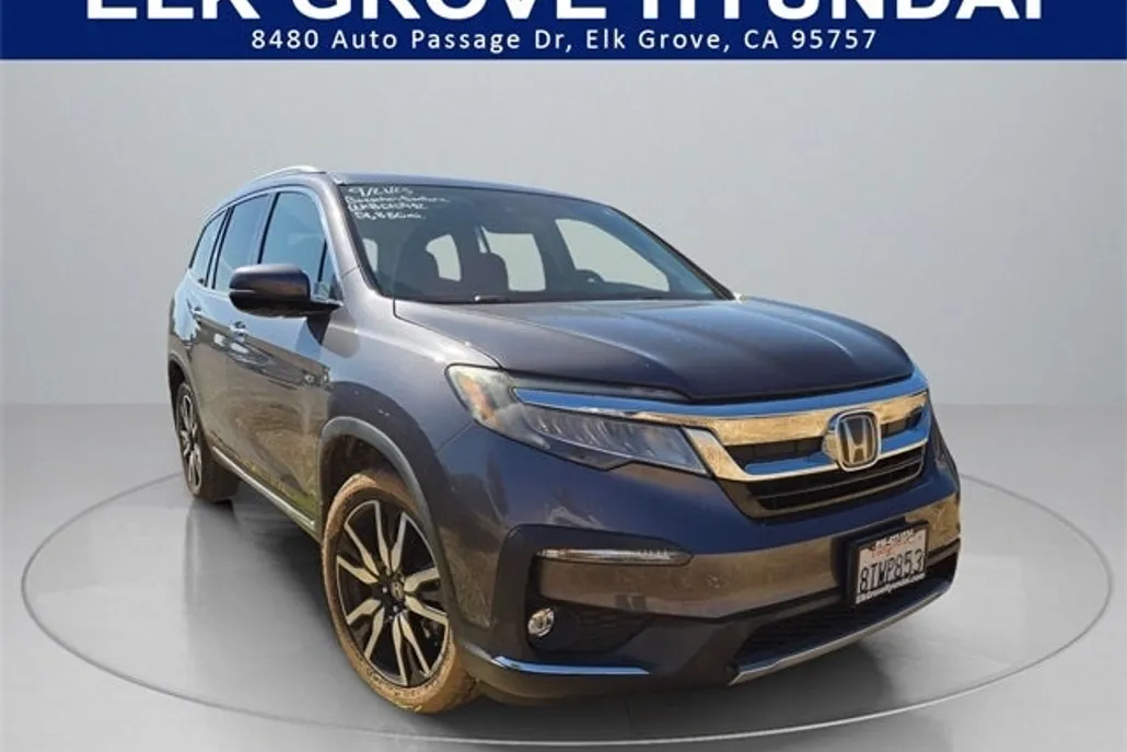 2019 Honda Pilot Touring photo 1