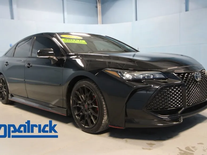 2021 Toyota Avalon TRD photo 1