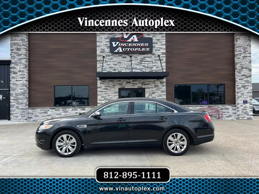 2012 Ford Taurus Limited photo 1