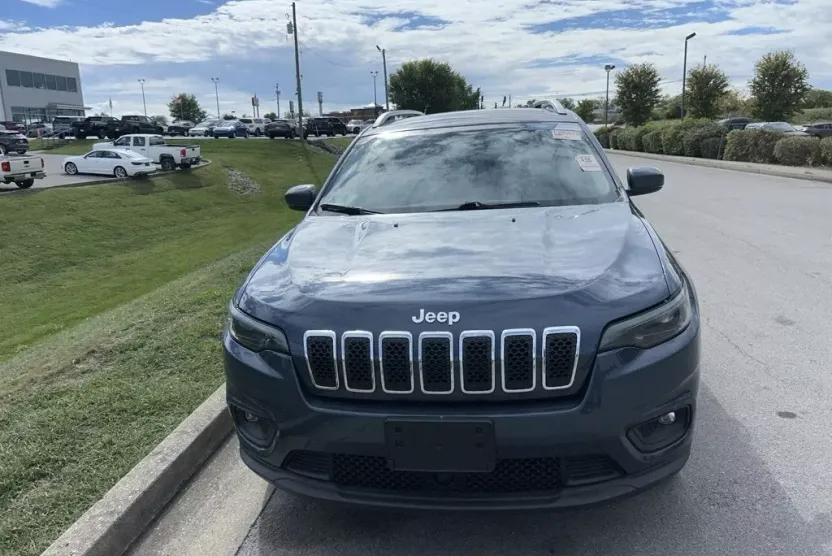2020 Jeep Cherokee Latitude photo 1