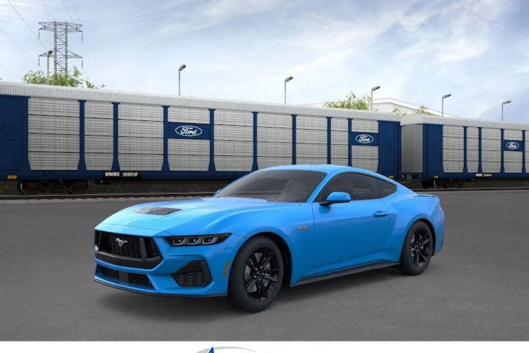2025 Ford Mustang GT Premium photo 1