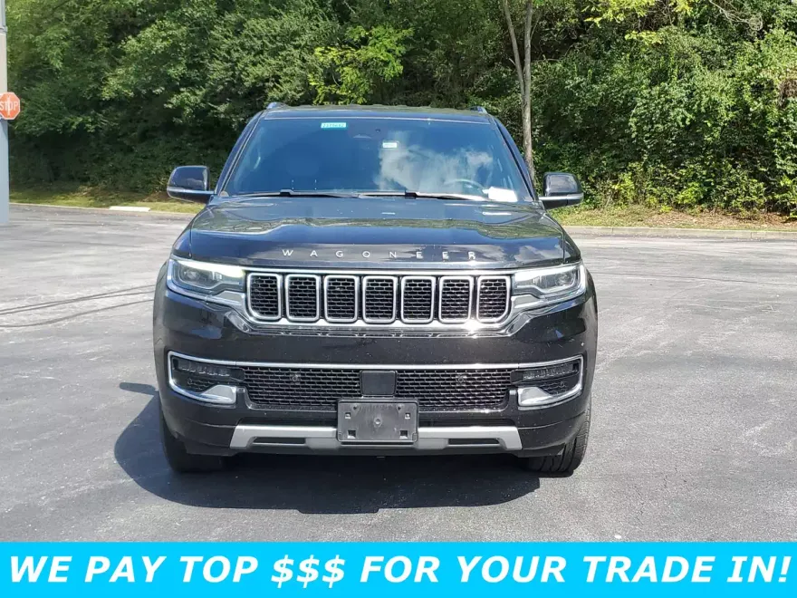 2023 Jeep Wagoneer L Series II photo 1