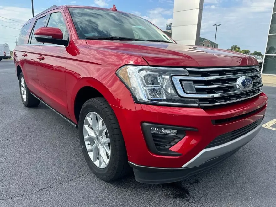 2020 Ford Expedition MAX XLT photo 1