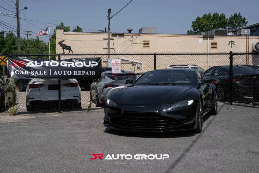 2022 Aston Martin Vantage AM6 photo 1