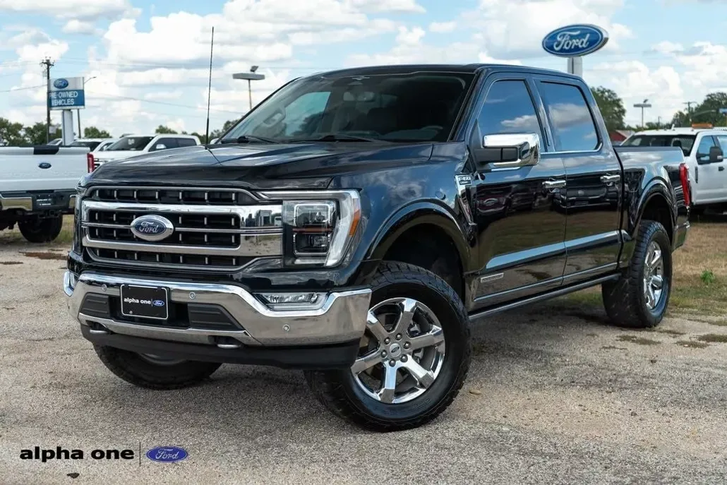 2023 Ford F-150 Lariat photo 1
