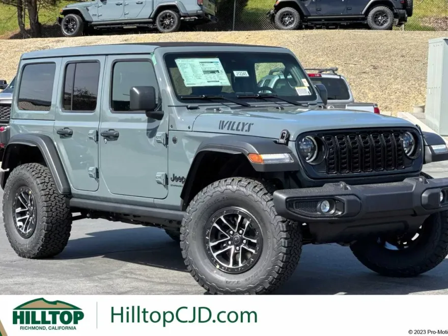2025 Jeep Wrangler Willys photo 1