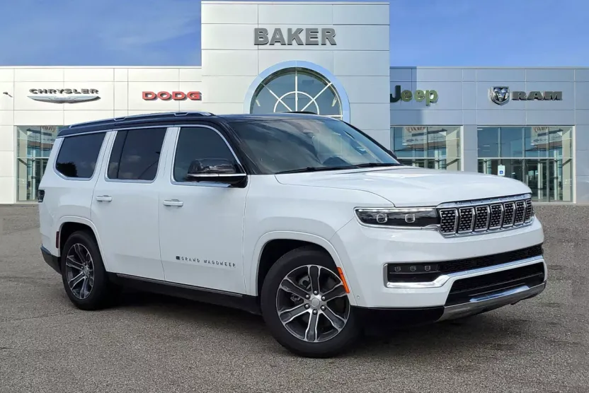2024 Jeep Grand Wagoneer Base photo 1