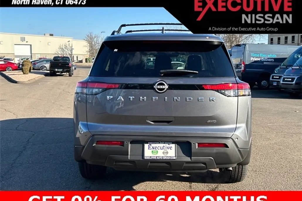 2025 Nissan Pathfinder SV photo 1