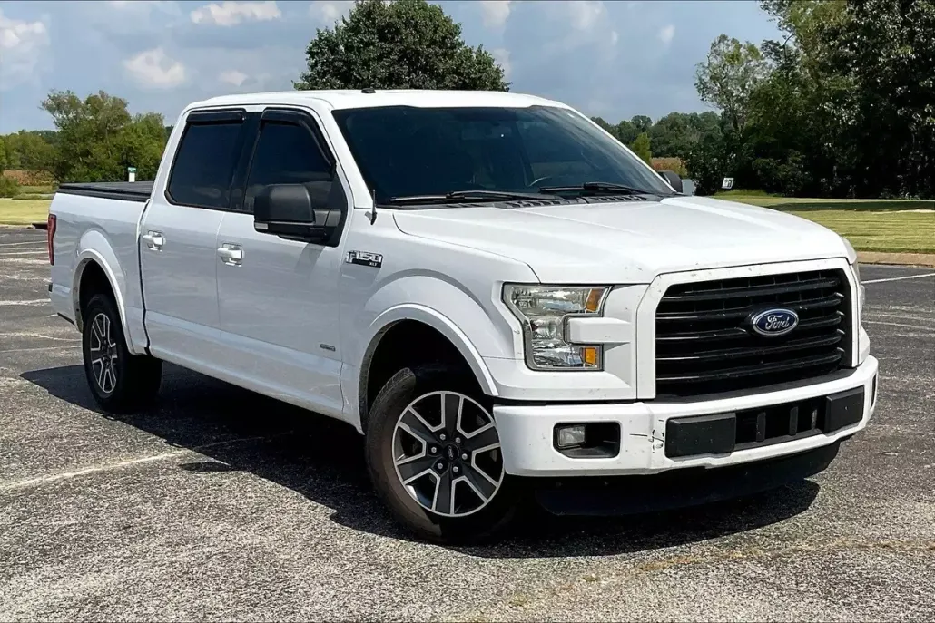 2016 Ford F-150 XLT photo 1