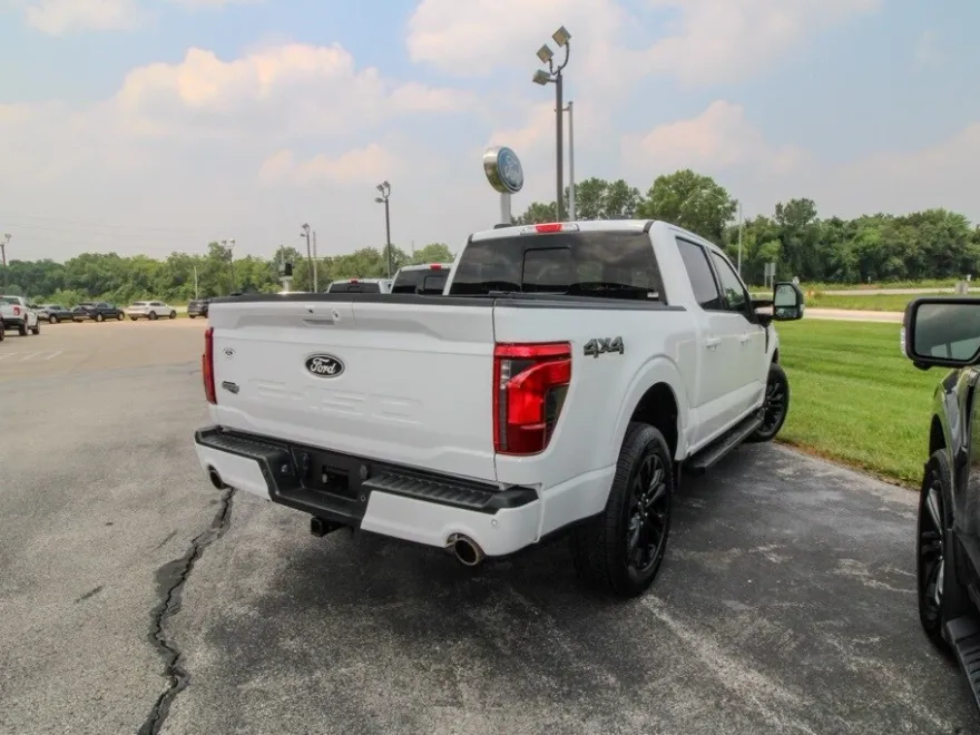 2024 Ford F-150 XLT photo 1