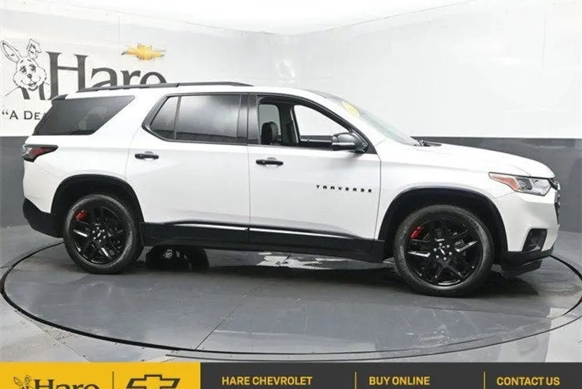 2018 Chevrolet Traverse Premier photo 1