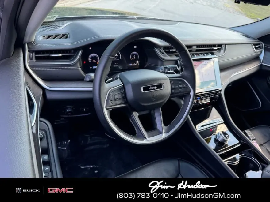 2022 Jeep Grand Cherokee Limited photo 1