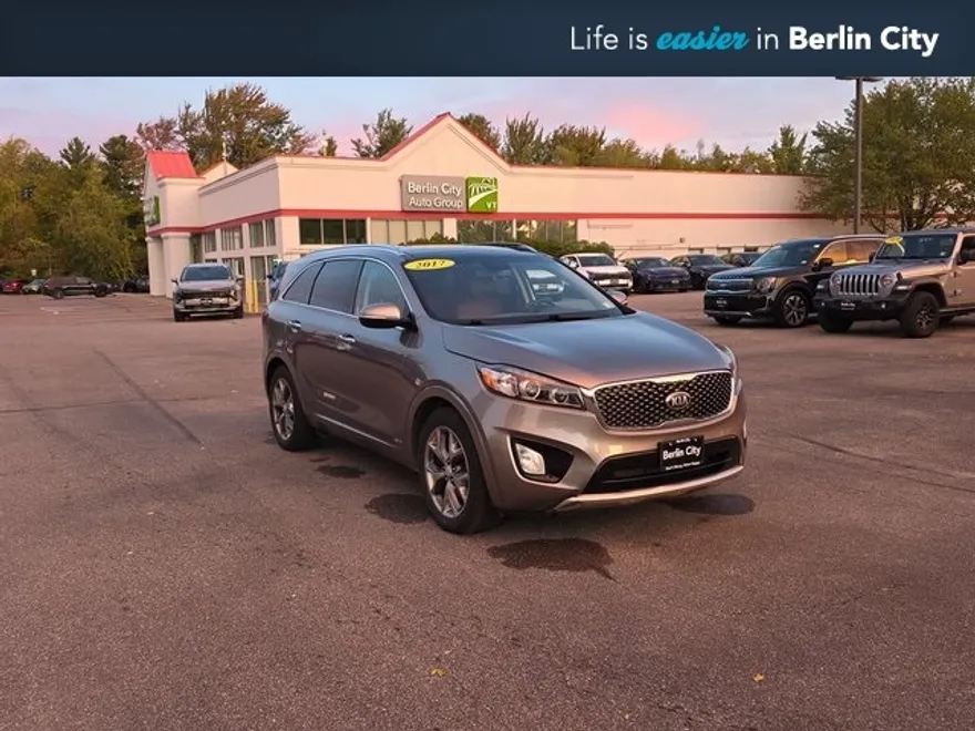 2017 Kia Sorento SX photo 1