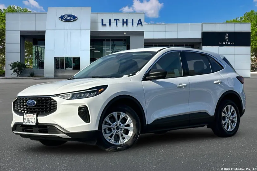 2023 Ford Escape Active photo 1