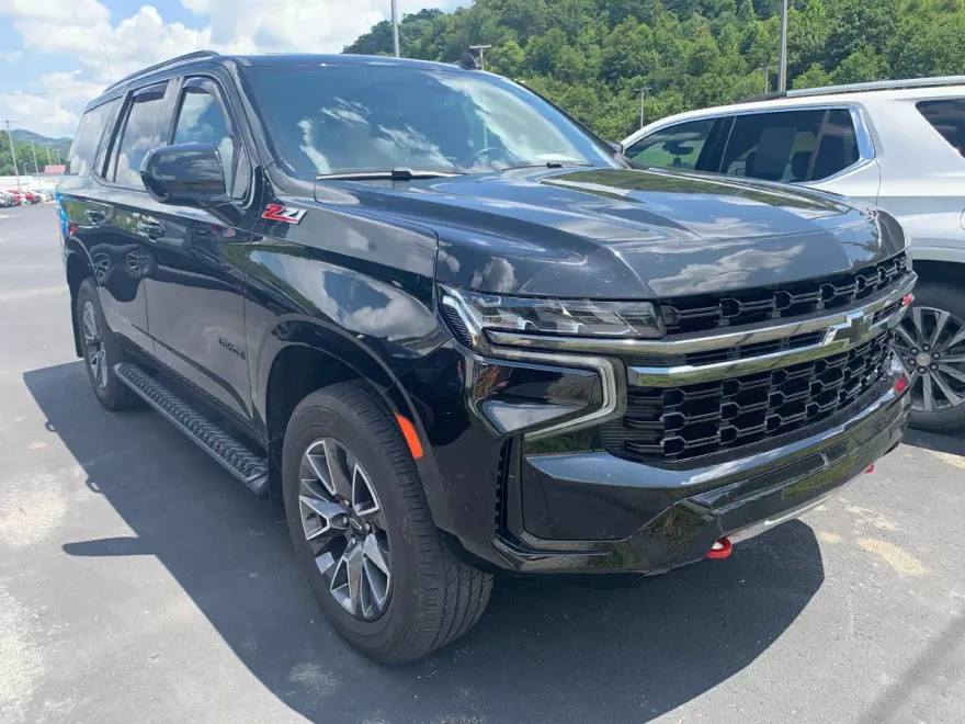 2021 Chevrolet Tahoe Z71 photo 1