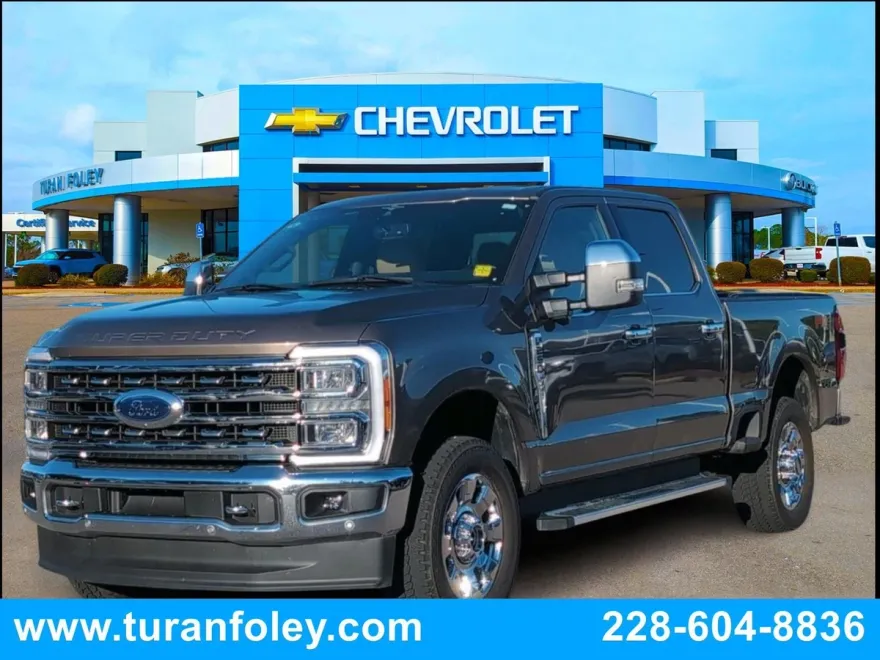 2023 Ford F-250 Lariat photo 1