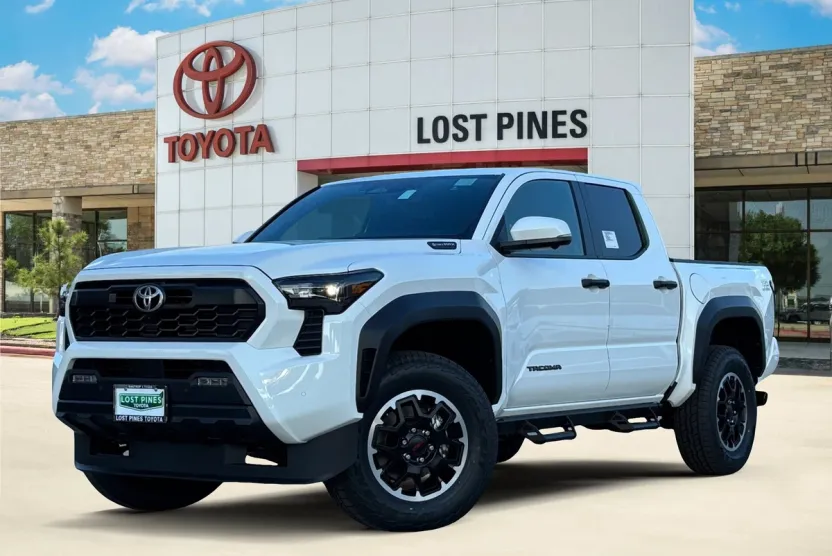 2025 Toyota Tacoma TRD Off-Road 4x4 Double Cab photo 1