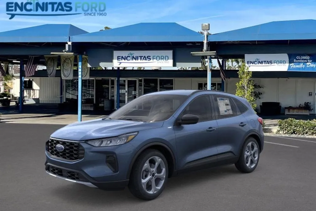 2025 Ford Escape ST-Line photo 1