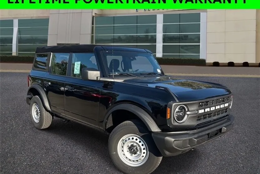 2025 Ford Bronco Base photo 1