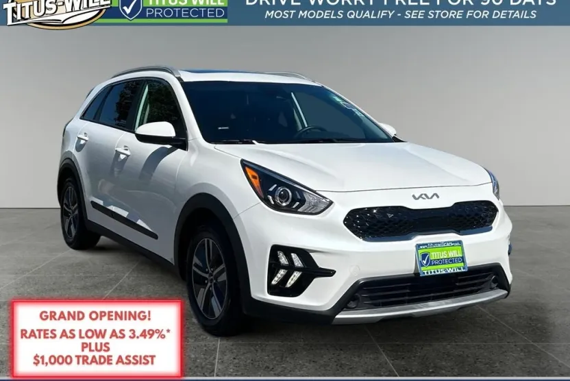 2022 Kia Niro LXS photo 1