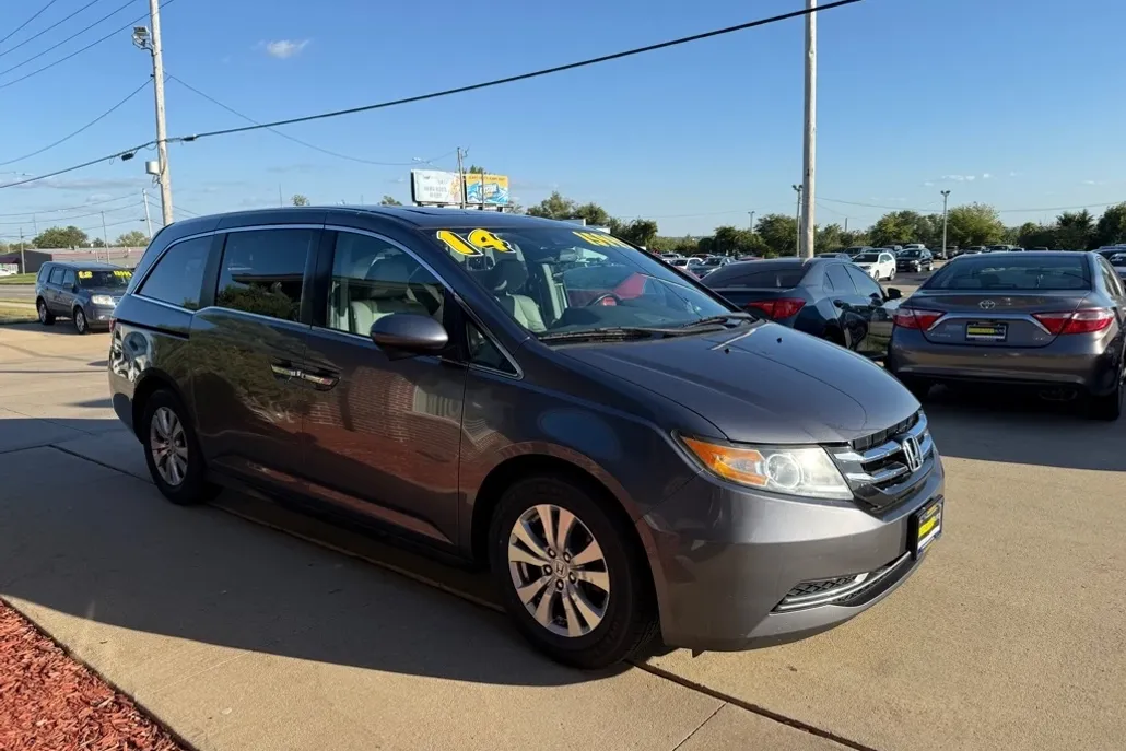 2014 Honda Odyssey EX-L photo 1