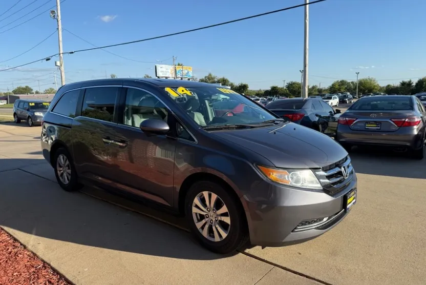 2014 Honda Odyssey EX-L photo 1