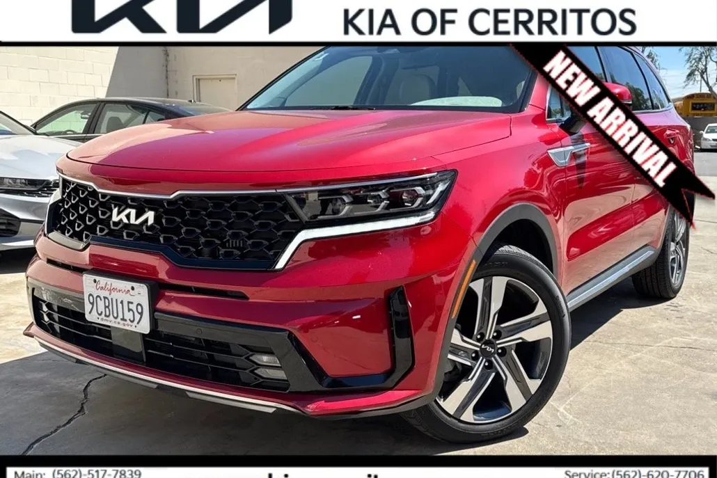 2022 Kia Sorento Plug-In Hybrid SX photo 1