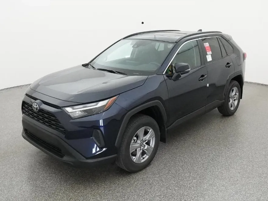 2026 Toyota Camry SE photo 1