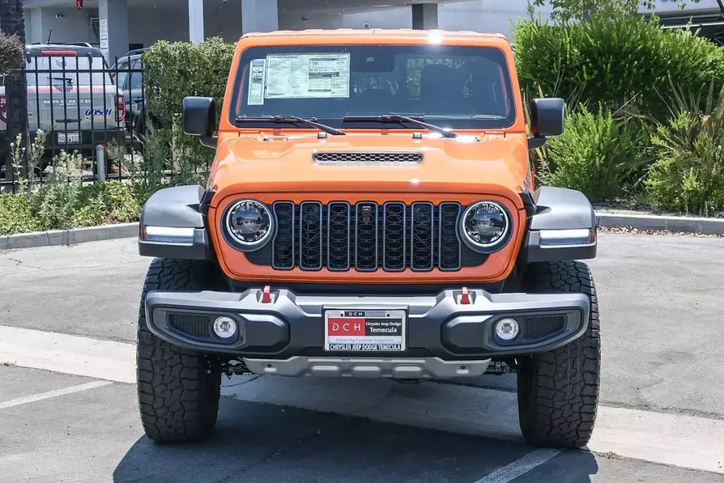 2025 Jeep Gladiator Mojave photo 1
