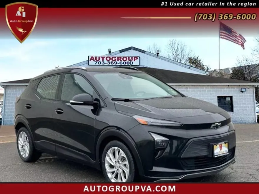 2023 Chevrolet Bolt EUV photo 1