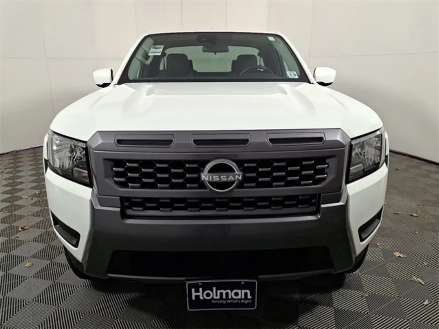 2025 Nissan Frontier SV photo 1