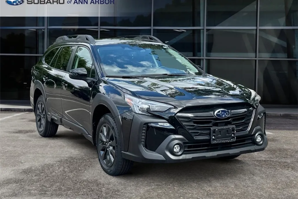 2023 Subaru Outback Onyx Edition photo 1