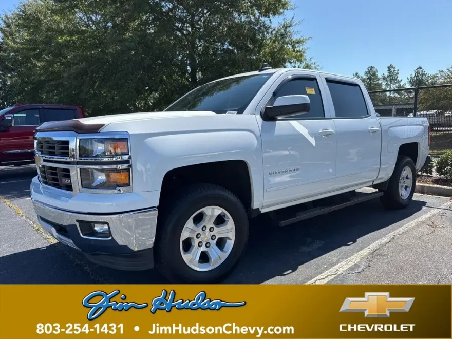 2015 Chevrolet Silverado 1500 LT photo 1