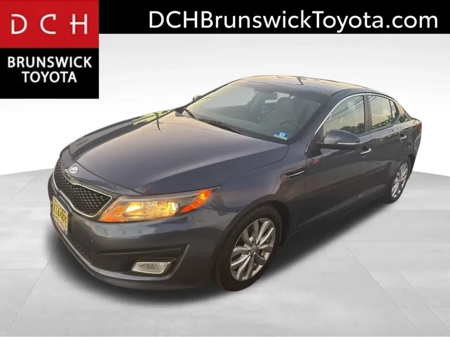 2015 Kia Optima EX photo 1