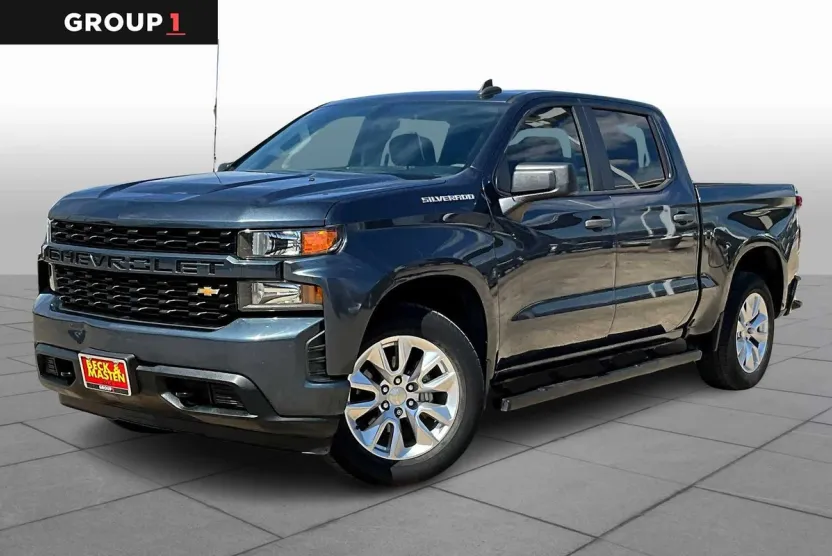 2020 Chevrolet Silverado 1500 Custom photo 1