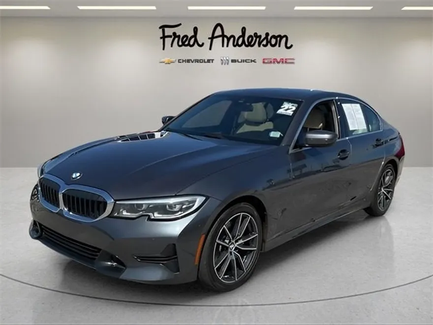 2022 Bmw 330i photo 1