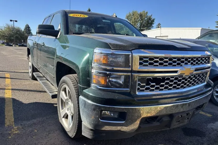 2015 Chevrolet Silverado 1500 LT photo 1