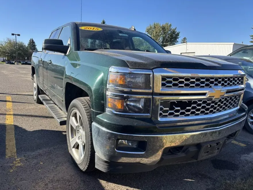 2015 Chevrolet Silverado 1500 LT photo 1