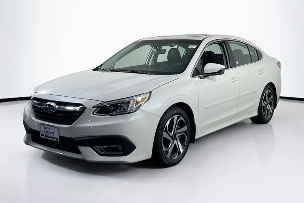 2022 Subaru Legacy Limited photo 1