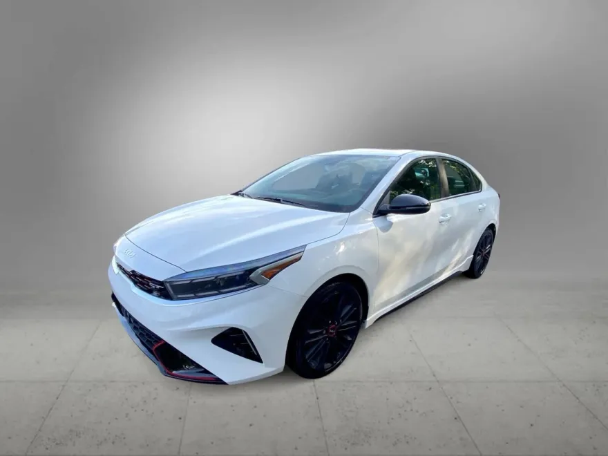 2024 Kia Forte GT photo 1