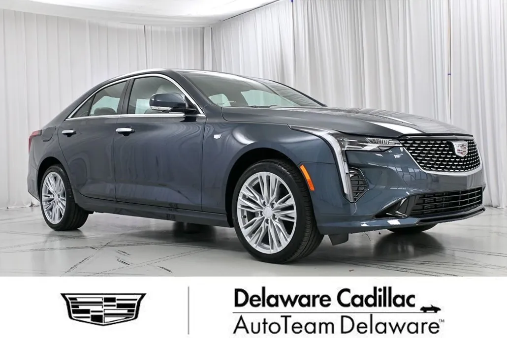2025 Cadillac CT4 Premium Luxury photo 1
