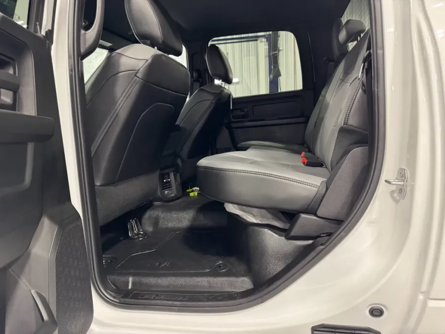 2025 Ram 3500 Tradesman photo 1